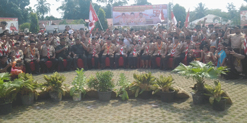 Hari Pramuka, 32 Orang Pembina Pramuka Bartim Terima Penghargaan