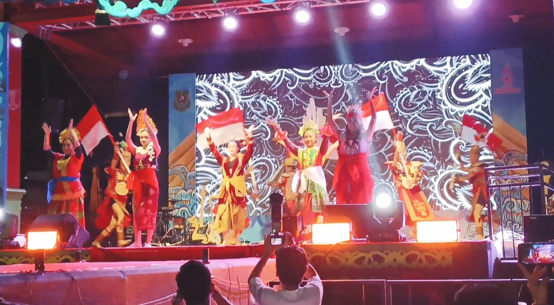 Bupati Wiyatno Resmi Buka Expo Kapuas Bersinar 2025