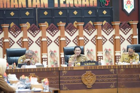 Wakil Gubernur Kalteng Pimpin Rapat Bahas Implementasi Visi-Misi Gubernur Kalteng 2025–2030