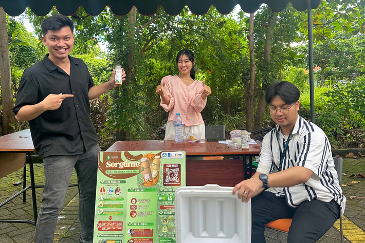 Inovasi Mahasiswa ITS 'SORGTIME' Perluas Ekspansi, Dorong Sorgum Jadi Solusi Inovatif dan Berkelanjutan