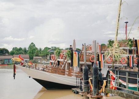 Kapal Susur Sungai Resmi Diluncurkan, Ekowisata Sungai Kahayan Siap Jadi Andalan