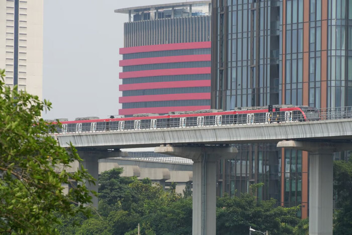 Makin Diminati Masyarakat, KAI Layani Dua Juta Pengguna LRT Jabodebek di Bulan April