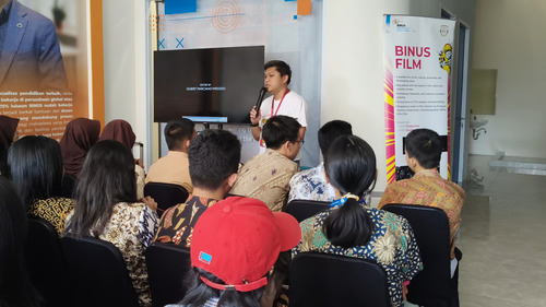 Merayakan 15 Tahun, Program Studi Film BINUS UNIVERSITY Gelar Roadshow Kreatif di Makassar