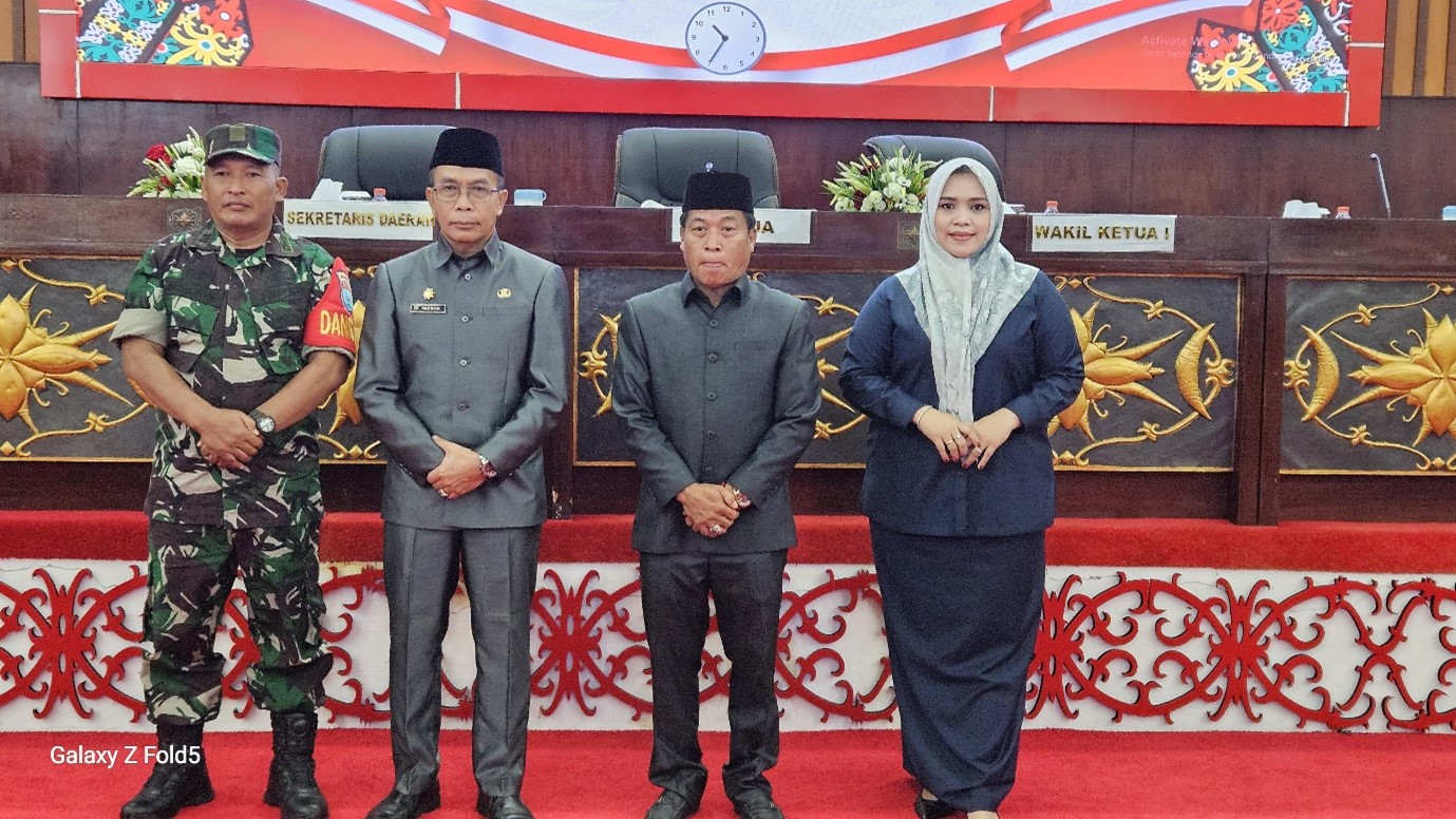 Pemkab Serahkan Rancangan Awal RPJMD kepada DPRD Murung Raya