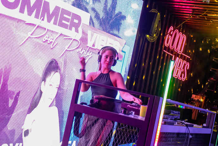 Cheers to Wednesdays: Relish Bistro Ladies Night