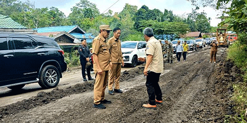 Jalan Umum Digunakan oleh Masyarakat, Bukan untuk Angkutan Batu Bara dan Sawit