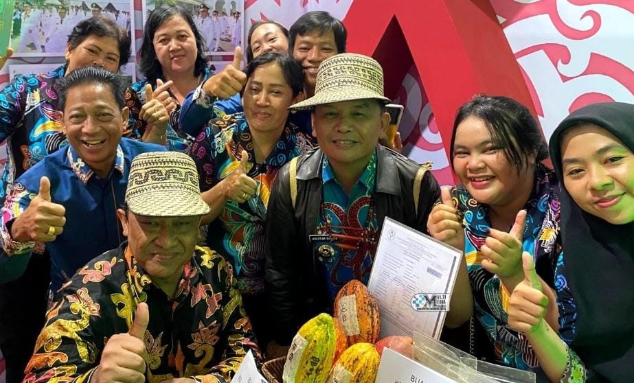 Kalteng Expo, Gubernur dan Wagub Kalteng Kunjungi Stand Murung Raya