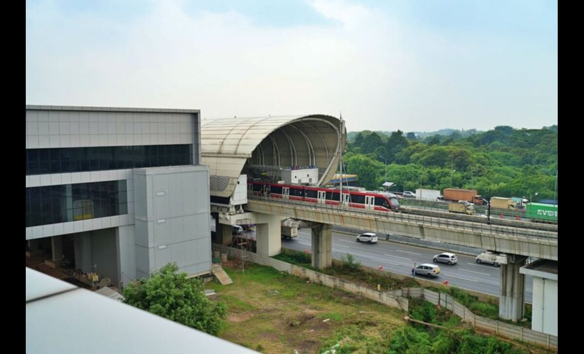 LRT Jabodebek Uji Coba Layanan Penitipan Barang di Stasiun Halim untuk Tingkatkan Kenyamanan Pengguna dalam Integrasi Antar Moda