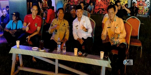 Bupati dan Wabub Murung Raya Nobar Indonesia vs Cina