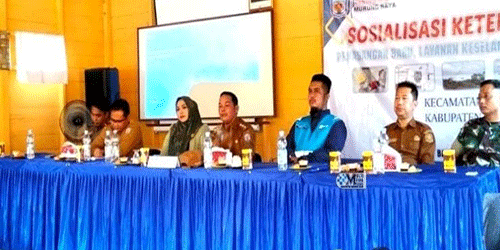 Warga Antusias Ikuti Sosialisasi Ketenagalistrikan di Desa Batu Bua