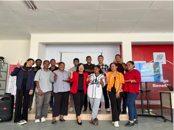 Transformasi Komunikasi di Papua Bersama Telkom Indonesia Hadirkan Seminar Public Speaking Berbasis AI