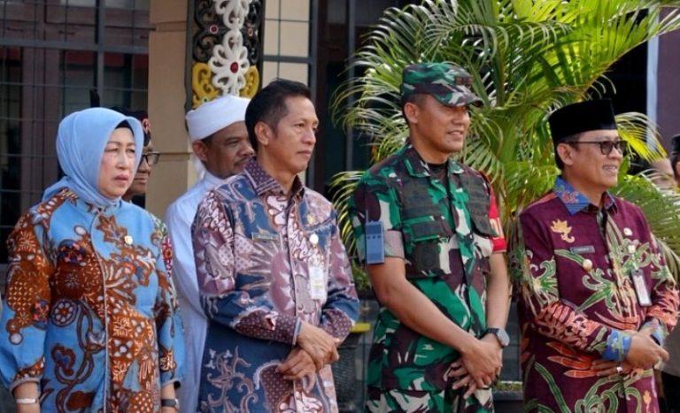 Ketua DPRD Barito Utara Sambut Kedatangan Kapolda Kalteng