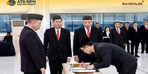 Lantik Jabatan Baru di Lingkup Eselon II, Menteri Nusron Ingatkan 80 Persen Tugas Pokok Kemetrian ATR/BPN Adalah Pelayanan