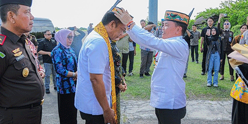 Gubernur Agustiar Sambut Kajati Kalteng Baru Agus Sahat ST Lumban Gaol