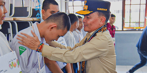 30.000 Siswa Kelas X Ikuti MPLS, Gubernur Agustiar: Siswa dari Keluarga Berpenghasilan Rendah Dapat Pendidikan Gratis