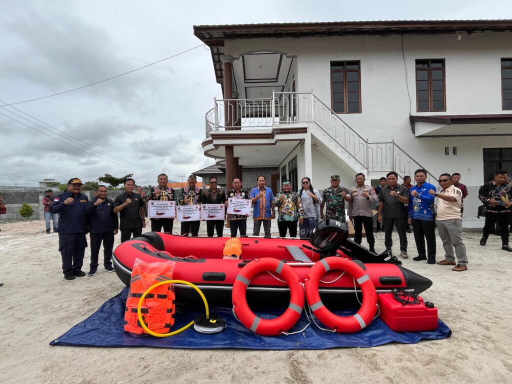 Ketua DPRD Kapuas Apresiasi Penyaluran Bantuan Banjir dan Desak Solusi Mitigasi Berkelanjutan