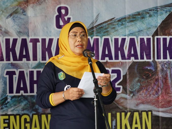 Dorong Pemulihan Ekonomi, Pemko Latih Warga Produksi Stik Ikan