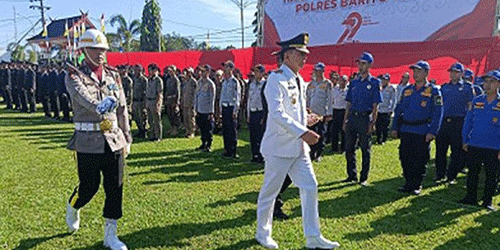 HUT Bhayangkara ke-79, Polres Barito Timur Gelar Upacara di Halaman Kantor Pemda Bartim