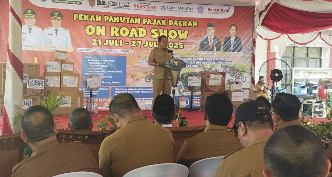 Bupati Kapuas Buka Pekan Panutan Pajak Daerah On Road Show 2025