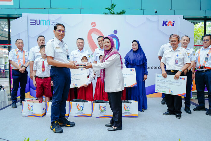 KAI Divre III Palembang Catat Selama Semester I 2025, Salurkan program TJSL Sebesar 2,154 Milyar