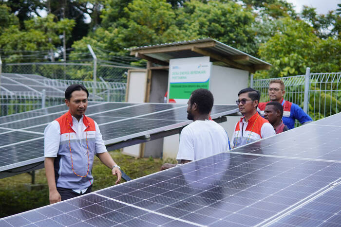 Nyalakan Harapan dari Desa: Kisah Pertamina NRE & Desa Energi Berdikari