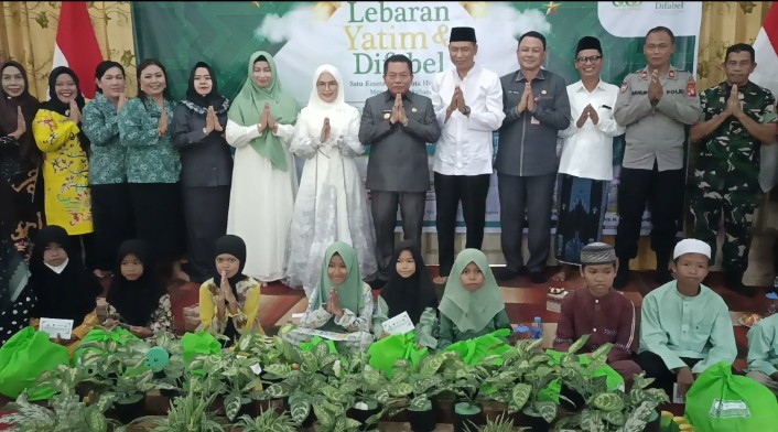 Kemenag Kapuas Salurkan Bantuan untuk Anak Yatim dan Difabel