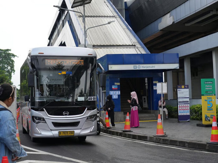 Akses Menuju Stasiun Makin Mudah, Pengguna LRT Jabodebek di Stasiun Harjamukti Terus Naik