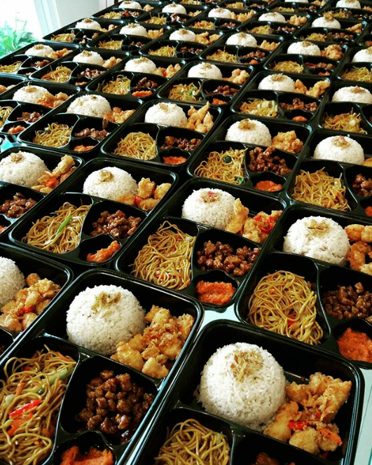 Malam Tegang di PT SIS: Puluhan Karyawan Nyaris Jadi Korban Makanan Rusak