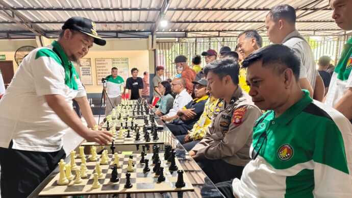 Bupati Katingan Buka Turnamen Catur HUT RI, Sportivitas dan Strategi Jadi Sorotan
