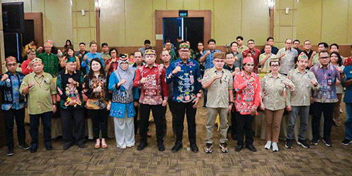 Hutan Adat Merupakan Warisan Leluhur Mengandung Nilai Budaya Tinggi Masyarakat Adat Dayak