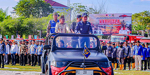 Menteri Hanif Pimpin Apel Gelar Personel Penanggulangan Karhutla di Kalteng