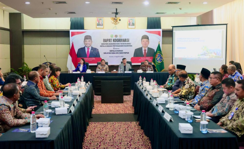Rakor di Maluku Utara, Menteri Nusron Tekankan Pentingnya Dukungan Pemda dalam Pembuatan Sertipikat Tanah