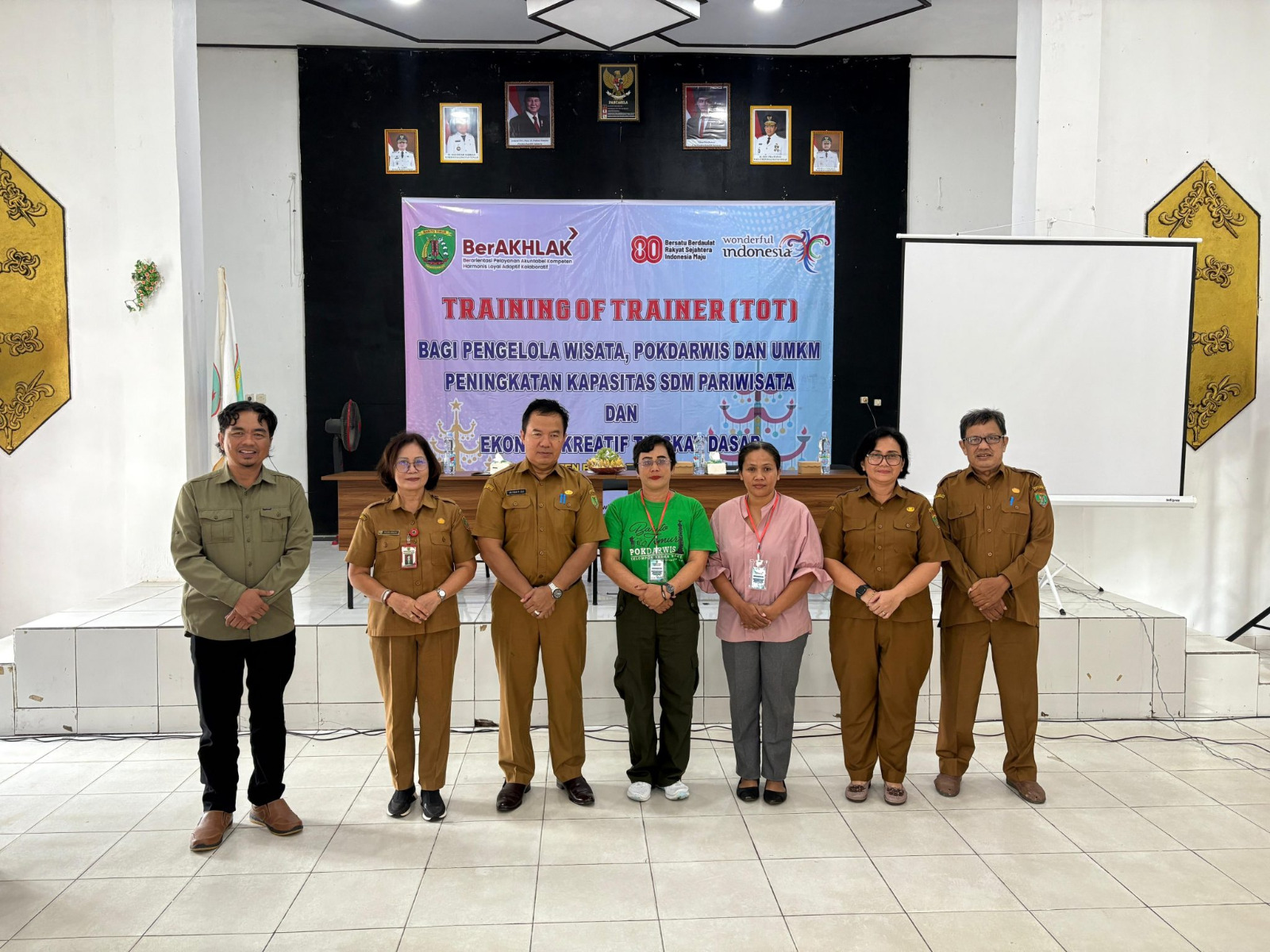 Disbudparpora Barito Timur Latih SDM Desa Wisata dan UMKM Lewat ToT Pariwisata Kreatif