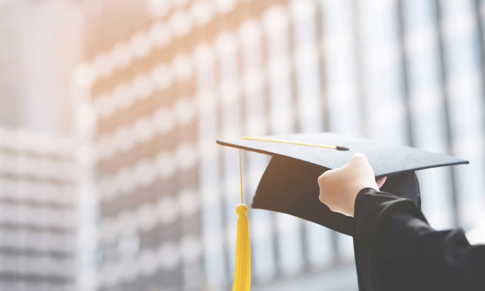 Berikut Daftar Universitas Swasta di Bandung Terbaik & Terfavorit Bagi Calon Mahasiswa