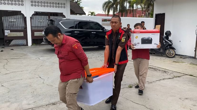 Kantor CV. Dayak Lestari Digeledah, Korupsi Tambang Kian Terungkap