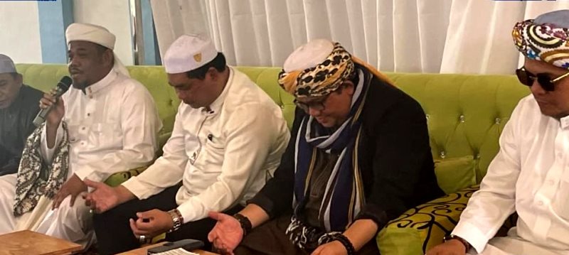 Shalahuddin Hadiri Haul Abuya, Ajak Lanjutkan Perjuangan Pendiri Ponpes Yasin