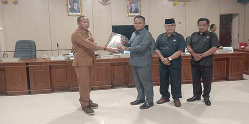 Bupati M Yamin Tiga Ajukan Tiga Raperda Sekaligus ke DPRD Barito Timur