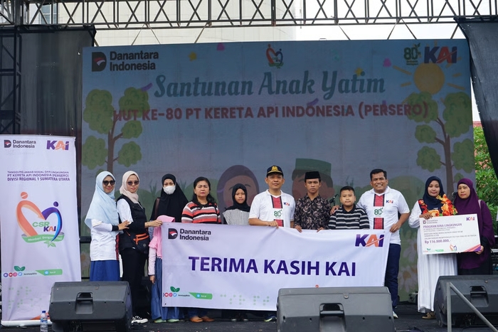 Rayakan HUT ke-80, KAI Sumut Serahkan 8 Ton Beras ke Panti Asuhan di Medan