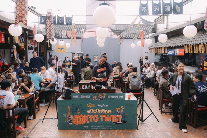 KOLABORASI PARA PENGUSAHA F&B BANDUNG UNTUK MENGAPRESIASI CUSTOMER: SQUEEZE SUNDOWN VOL.V - TROPICAL TOKYO TWIST