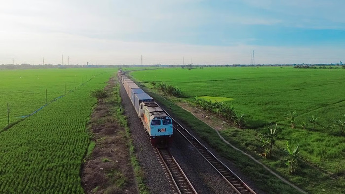 KAI Logistik Perkuat Komitmen Green Logistics, Menjadi Perusahaan Logistik Pertama di Indonesia Terapkan ISO 14083