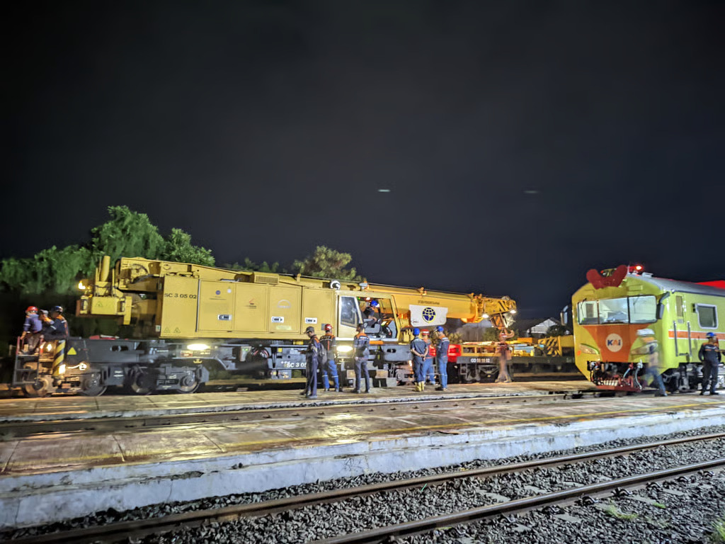 KAI Sampaikan Permohonan Maaf, Jalur KA Kedunggedeh Sudah Dapat Dilalui Normal Dua Arah