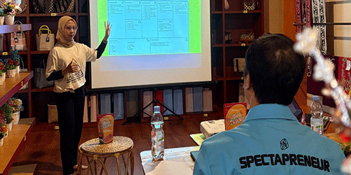 Lomba Ide Bisnis & Inovasi Bisnis Meriahkan Rangkaian Adaro Spectapreneur Bartim 2025