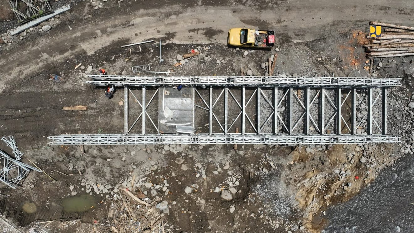 Percepat Pemulihan Akses Masyarakat di Nagekeo, Jembatan Bailey Teodhae 1 Ditargetkan Rampung 4 Oktober 2025