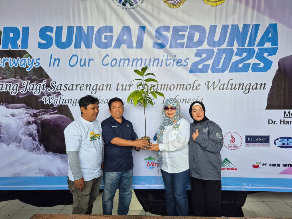 Peringati Hari Sungai Sedunia, Holding Perkebunan Nusantara Melalui PTPN I Regional 2 Gerakkan Aksi Hijau di Cisarua
