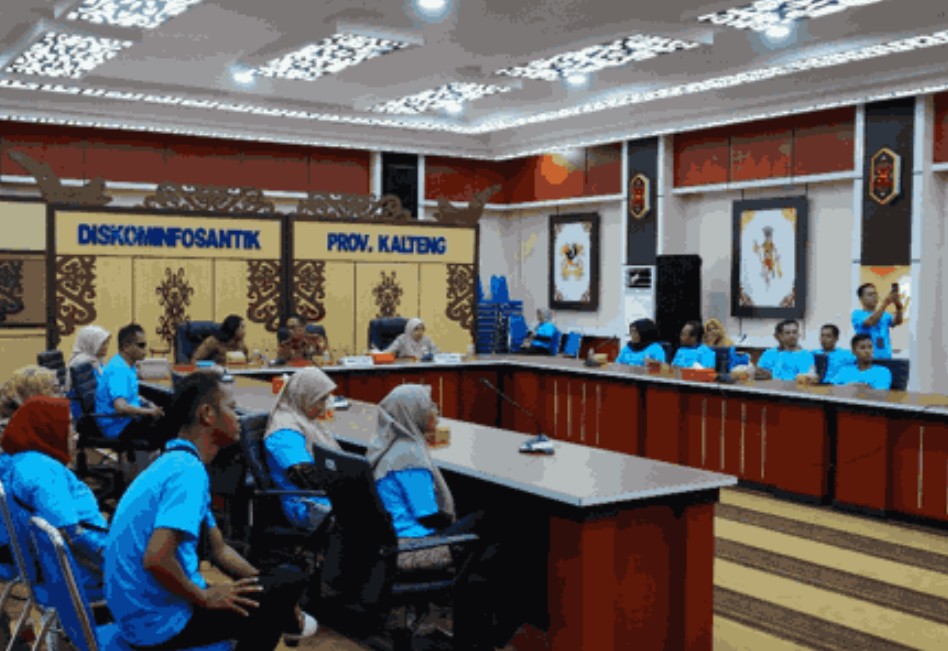 Diskominfosantik Kalteng Sosialisasikan Informasi Publik Inklusif