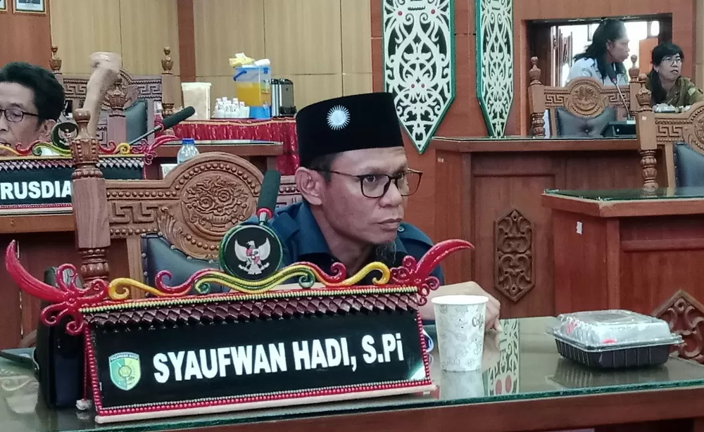 Hari Santri, DPRD Ajak Santri Jadi Teladan Sosial