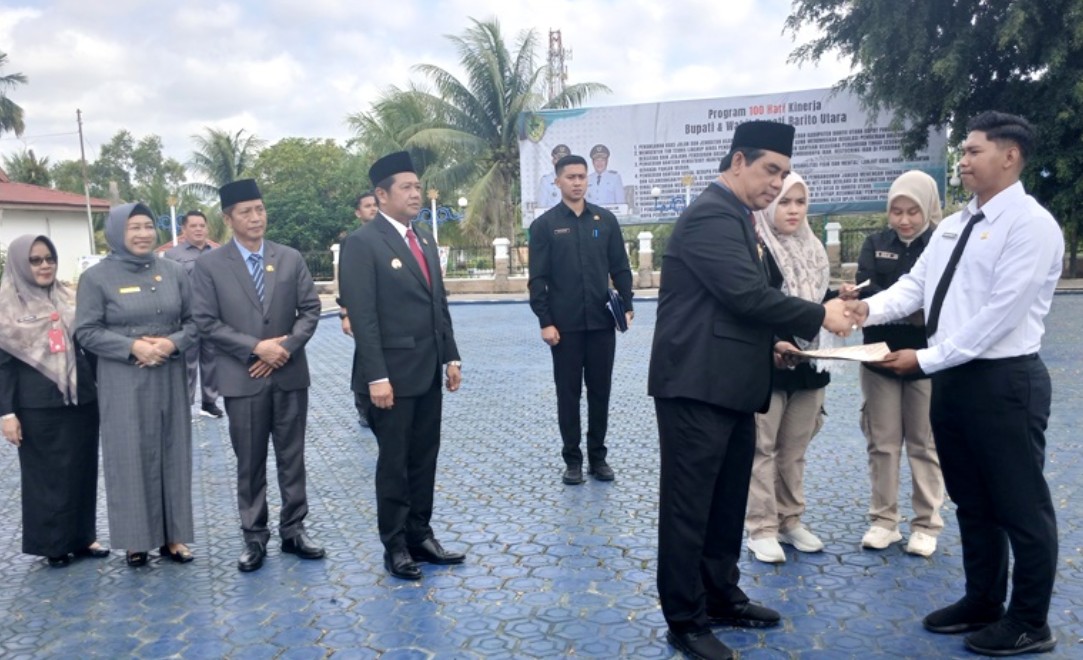 Bupati Shalahuddin Serahkan SK 143 PPPK Tahap II