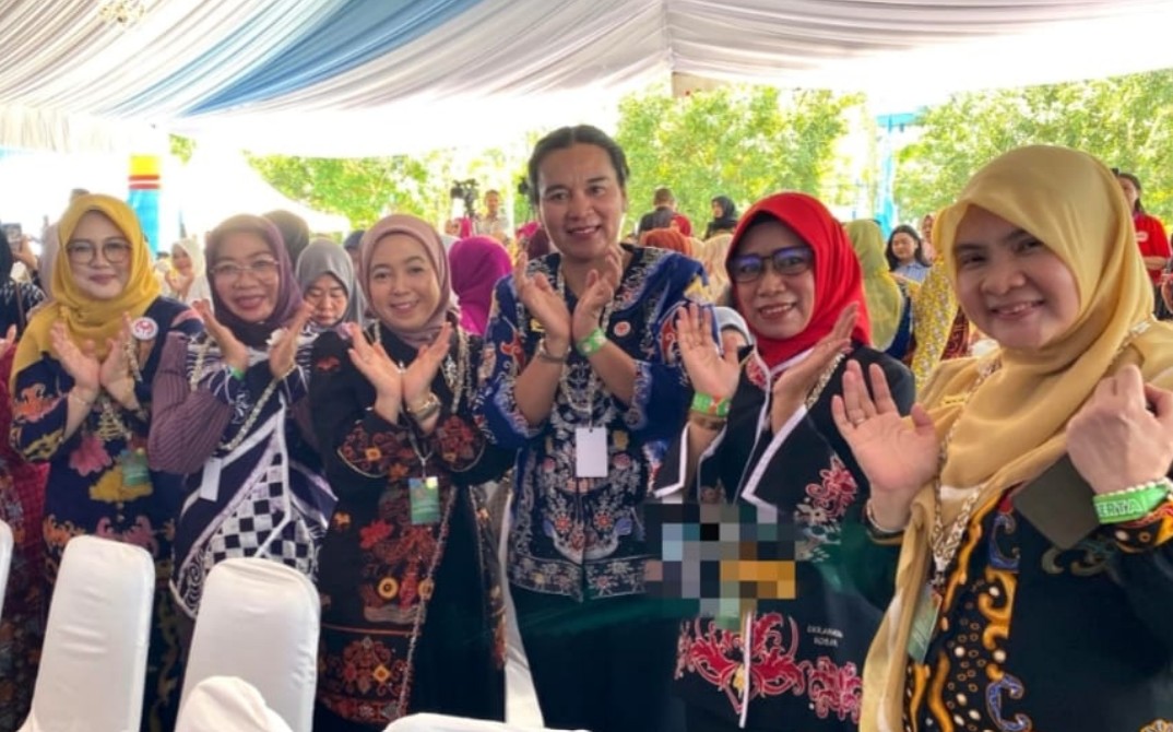 Ketua Dekranasda Mura Hadiri Puncak HUT ke-45 Dekranas di Kaltim