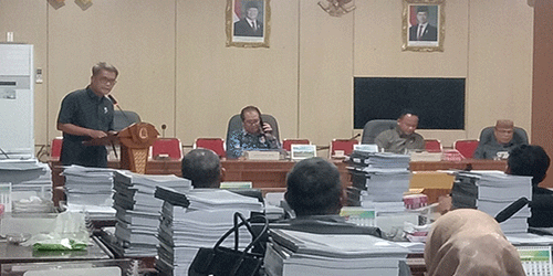 Enam Fraksi DPRD Barito Timur Siap Bahas Raperda APBD 2026