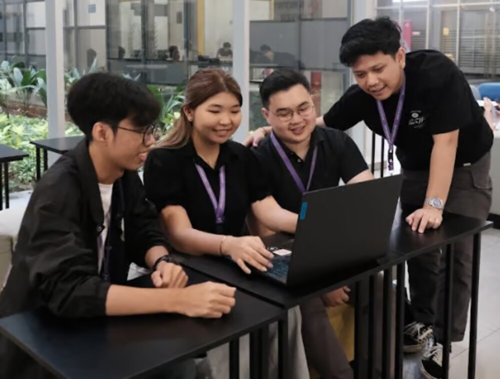Meneruskan Semangat #JadiGenerasiAI yang Berdampak, BINUS didukung oleh Microsoft Melanjutkan Tahun Kedua Pembelajaran AI Melalui GreatNusa